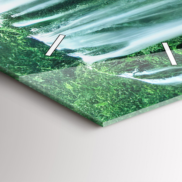 Horloge murale verticale Cascade parmi la mousse