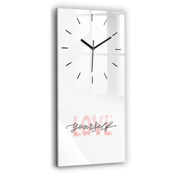 Horloge rectangulaire verticale 'L''inscription Aimez-vous'