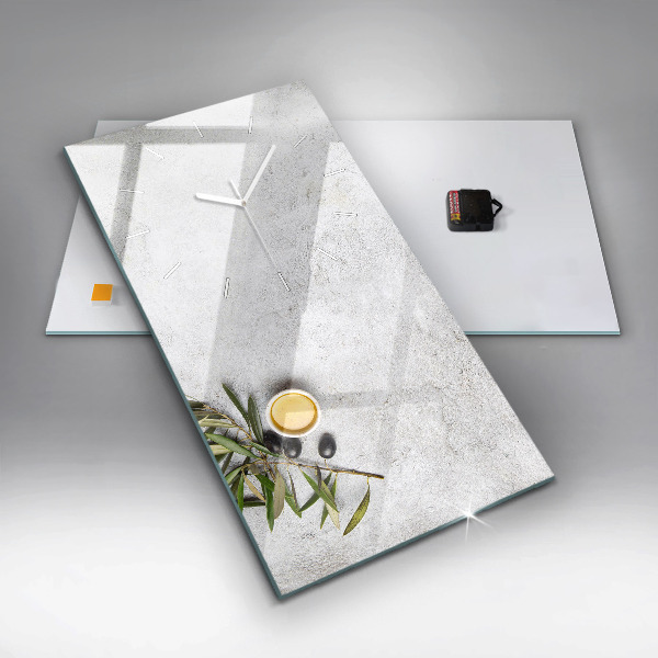 Horloge murale verticale Olives minimalistes