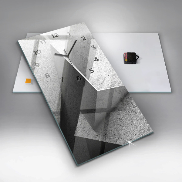 Horloge murale verticale 'Triangles d''abstraction'