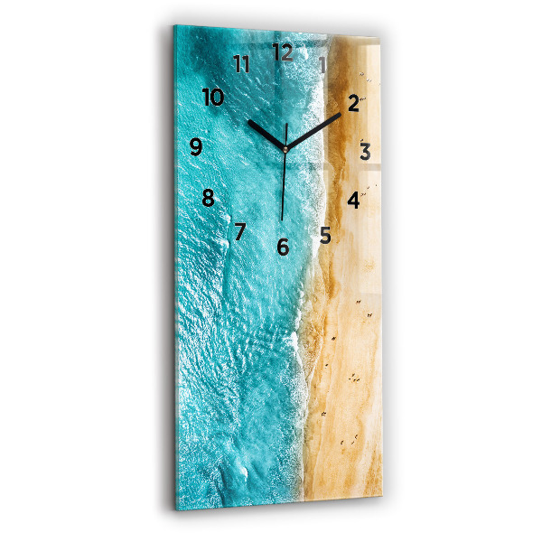 Horloge rectangulaire verticale gens de la plage de la mer