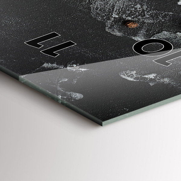 Horloge murale verticale Épices sur le comptoir