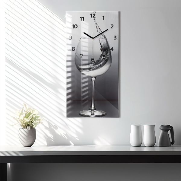 Horloge murale verticale Un verre de vin