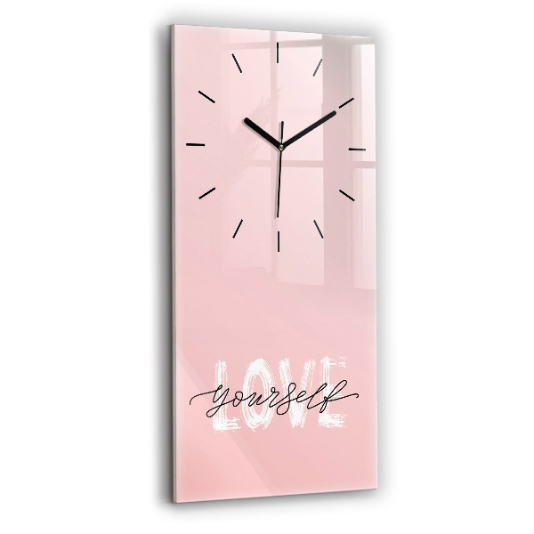 Horloge rectangulaire verticale 'L''inscription Aimez-vous'