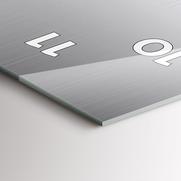 Horloge murale verticale Motif argenté