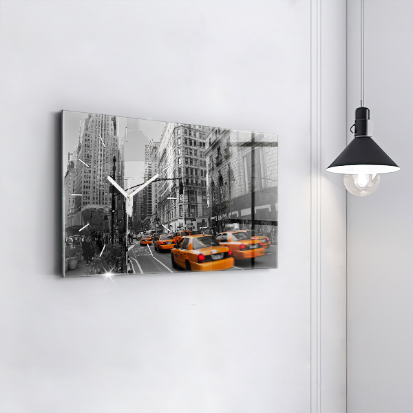 Horloge rectangulaire horizontale Manhattan et les taxis