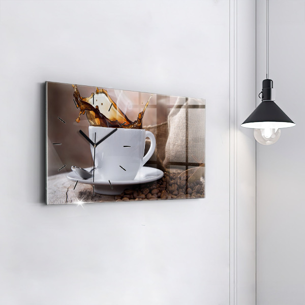 Horloge rectangulaire horizontale Une tasse de café