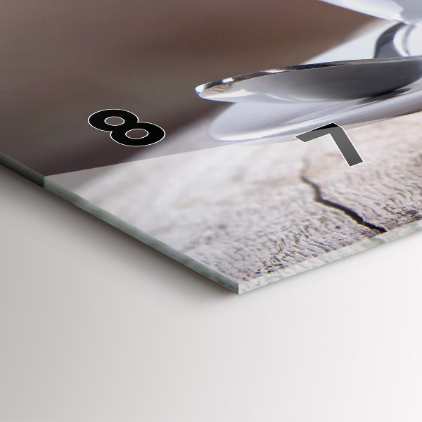 Horloge rectangulaire horizontale Une tasse de café