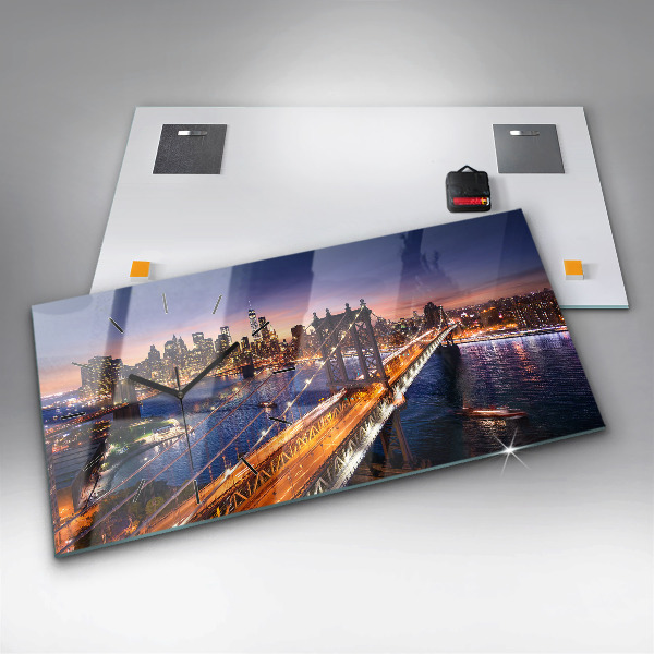 Horloge rectangulaire horizontale New York et le coucher du soleil