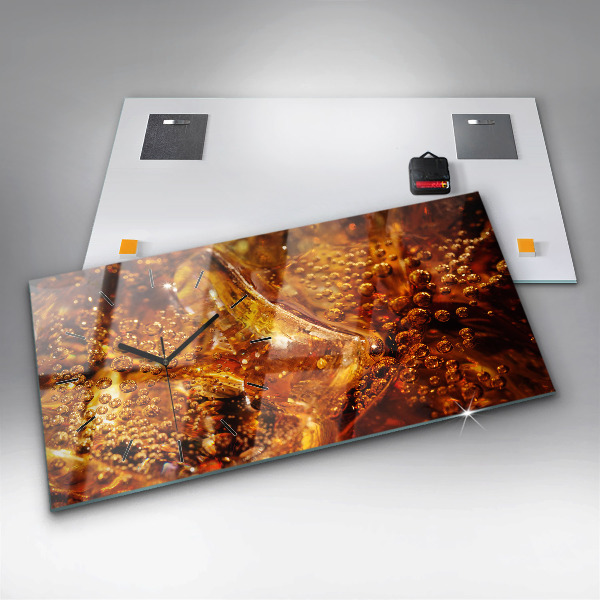 Horloge rectangulaire horizontale Gros plan de la boisson