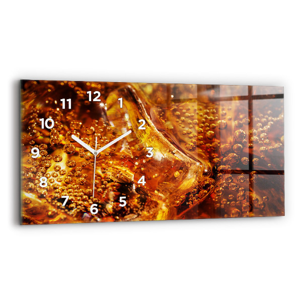 Horloge rectangulaire horizontale Gros plan de la boisson