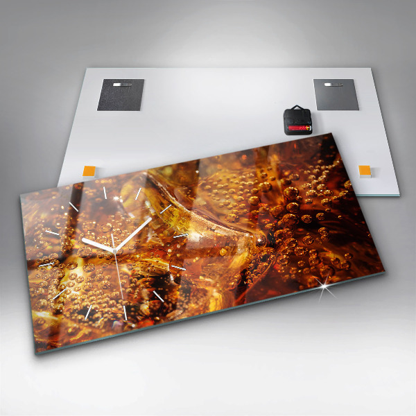 Horloge rectangulaire horizontale Gros plan de la boisson