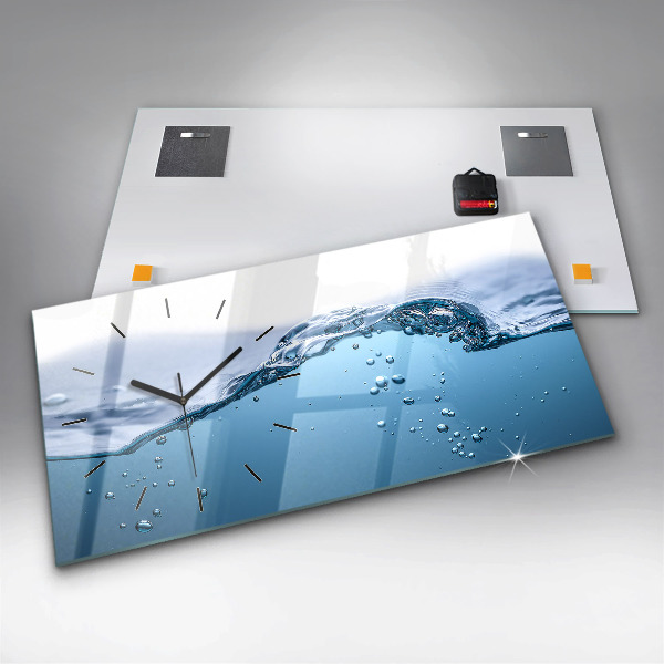 Horloge murale horizontale 'Gros plan sur l''eau'