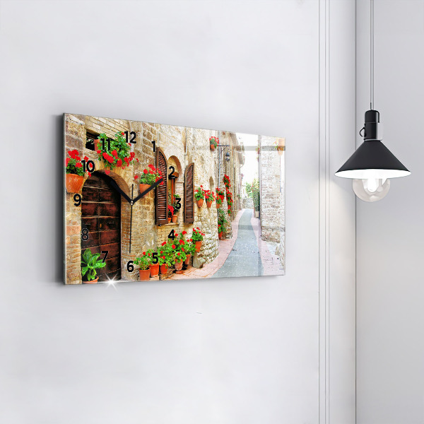 Horloge rectangulaire horizontale Une rue pittoresque