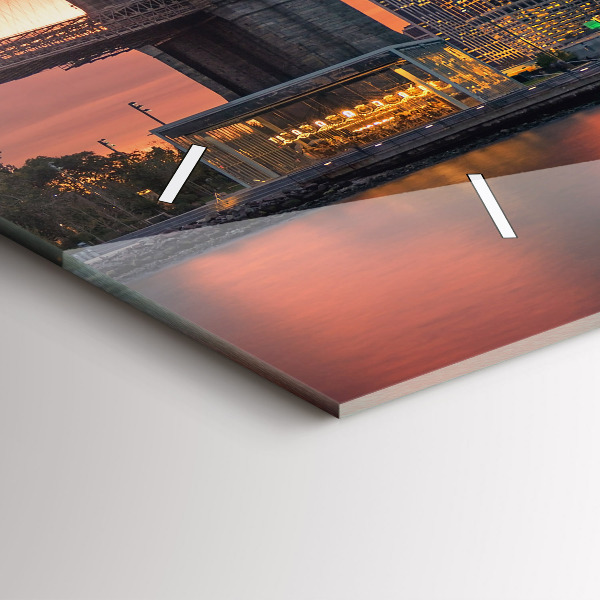 Horloge rectangulaire horizontale Rivière East de New York