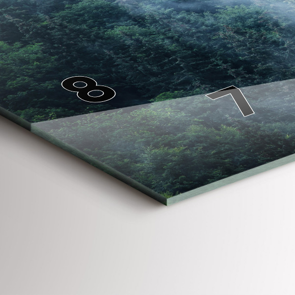 Horloge rectangulaire horizontale Paysage de montagne brumeux