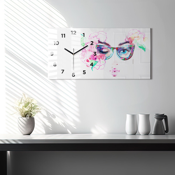 Horloge rectangulaire horizontale 'Visage d''une femme avec des lunettes'