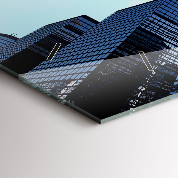 Horloge rectangulaire horizontale Avion au-dessus des bâtiments