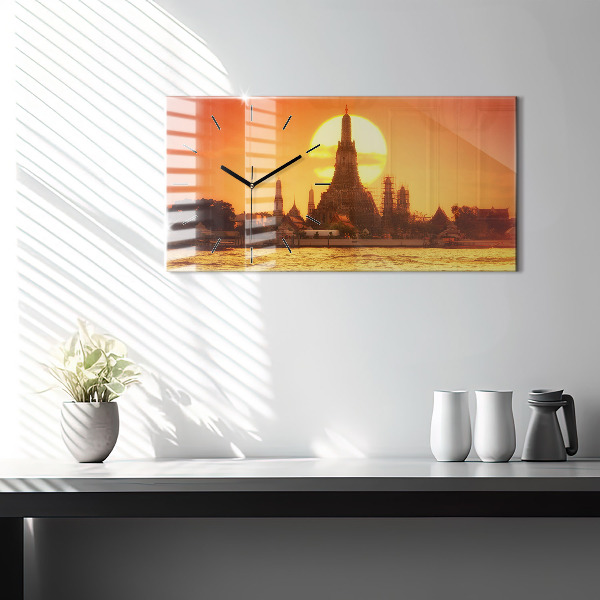 Horloge rectangulaire horizontale Wat Arun, Bangkok, Thaïlande