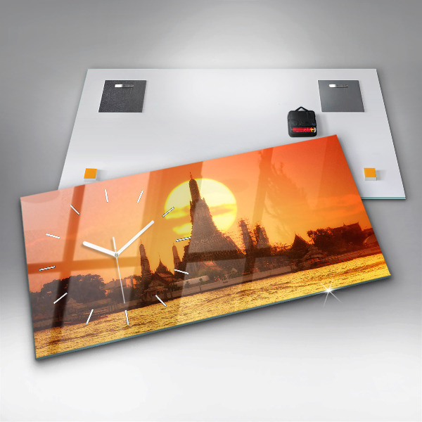 Horloge rectangulaire horizontale Wat Arun, Bangkok, Thaïlande