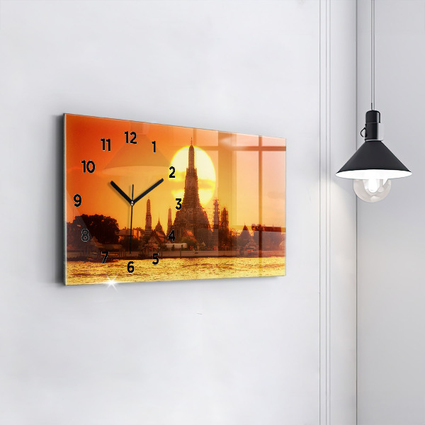 Horloge rectangulaire horizontale Wat Arun, Bangkok, Thaïlande