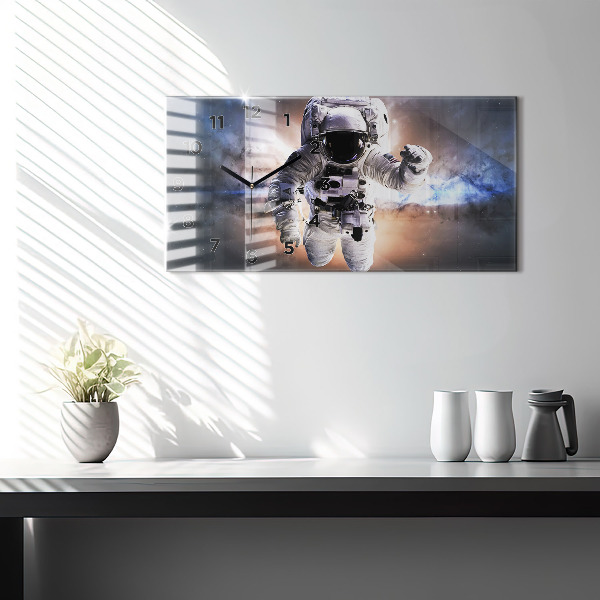 Horloge murale horizontale 'Astronaute dans l''espace'
