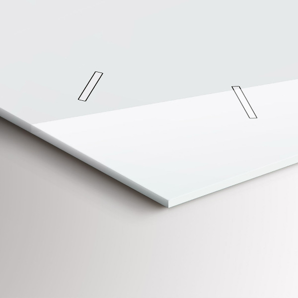 Horloge murale horizontale Panier en osier avec jouets