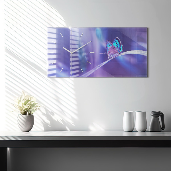 Horloge murale horizontale 'Papillon sur l''herbe'