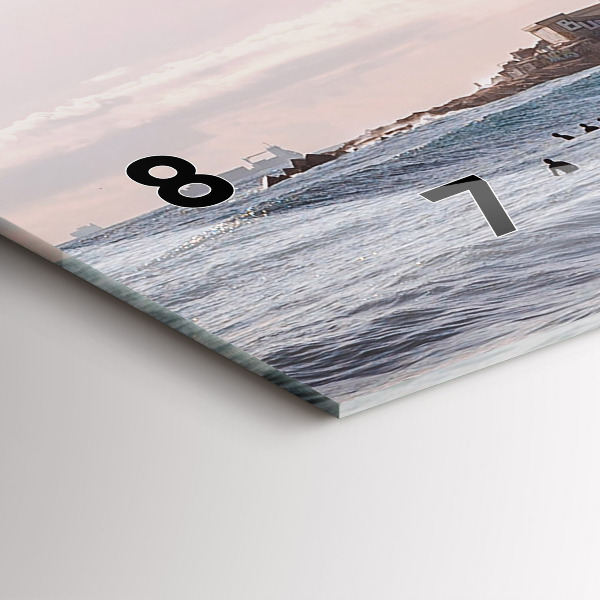 Horloge murale horizontale Surfeur de Barcelone