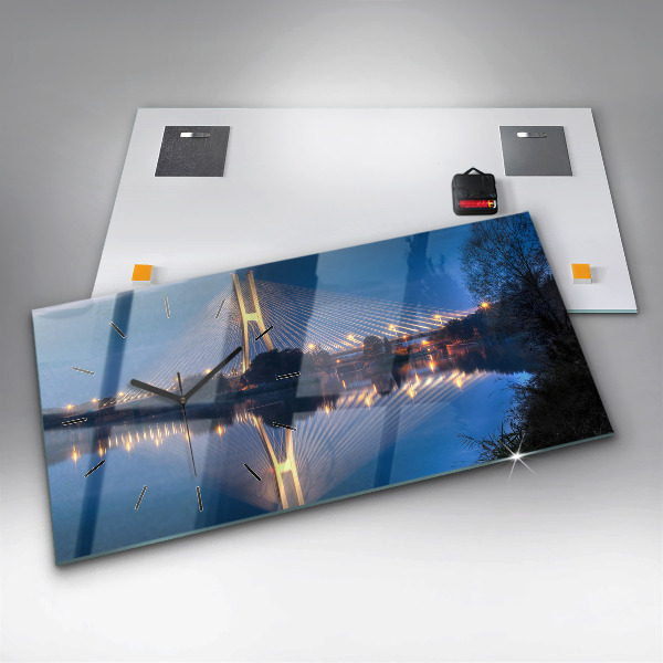 Horloge rectangulaire horizontale Pont Rędziński à Wrocław