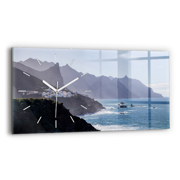 Horloge murale horizontale 'Montagnes au bord de l''océan'