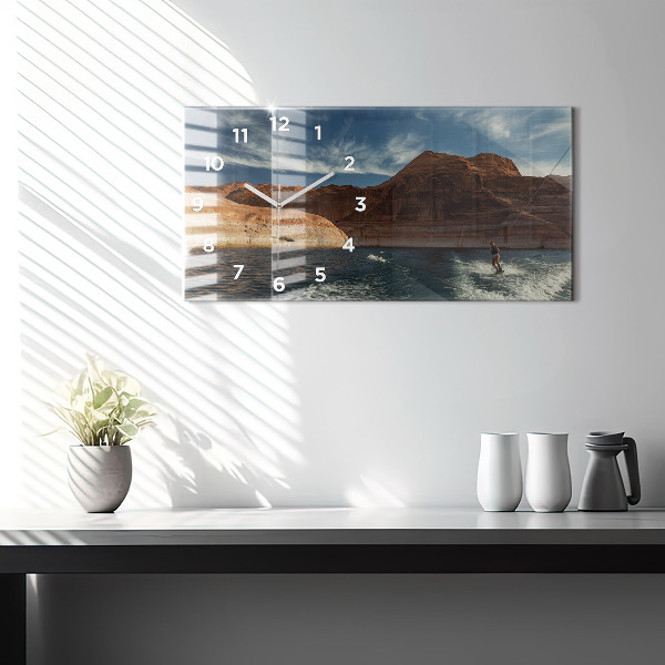 Horloge murale horizontale Personne sur des skis nautiques
