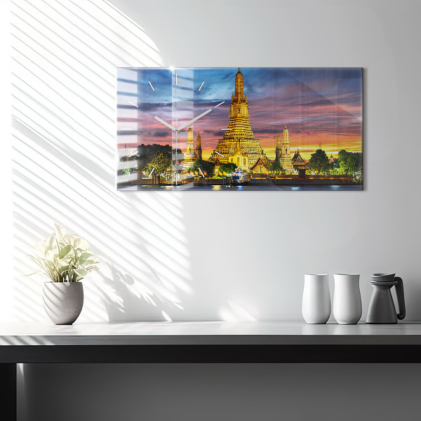 Horloge rectangulaire horizontale Temple à Bangkok