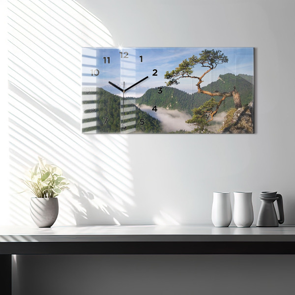 Horloge murale horizontale Pic de Sokolica dans les montagnes des Piénines