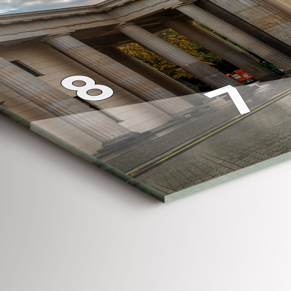 Horloge rectangulaire horizontale Porte de Brandebourg à Berlin