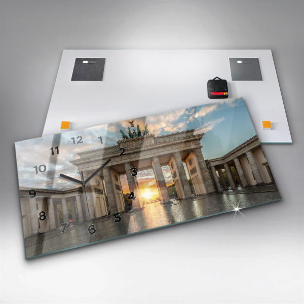 Horloge rectangulaire horizontale Porte de Brandebourg à Berlin