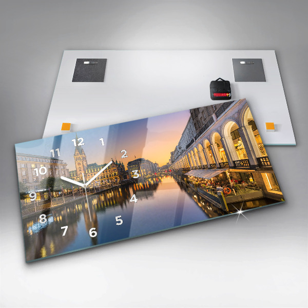 Horloge rectangulaire horizontale Hôtel de ville de Hambourg