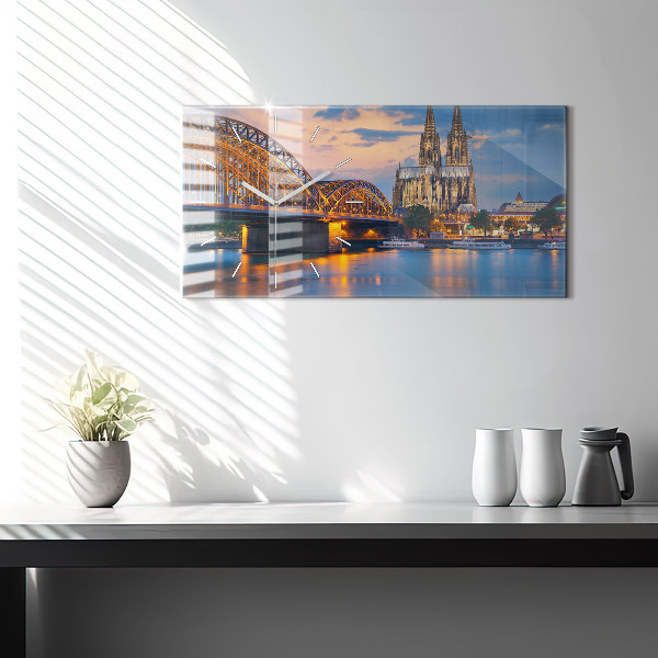 Horloge rectangulaire horizontale Vue de la mairie