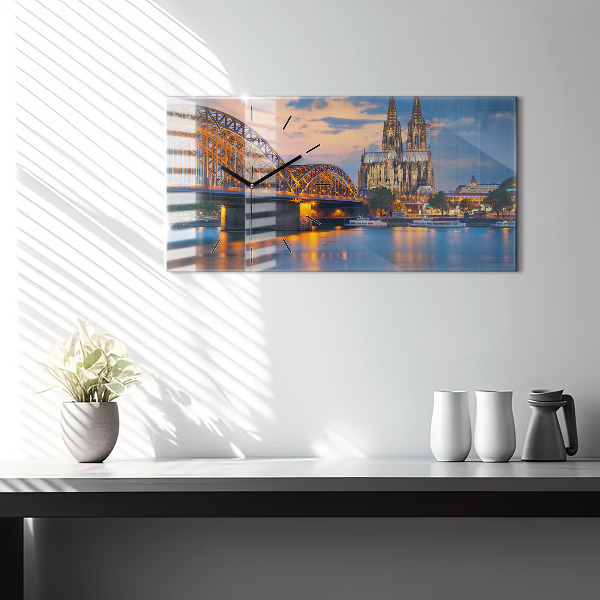 Horloge rectangulaire horizontale Vue de la mairie