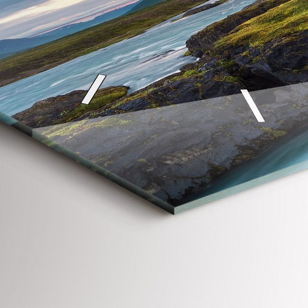 Horloge rectangulaire horizontale Paysage avec une cascade