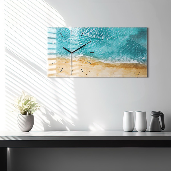 Horloge rectangulaire horizontale gens de la plage de la mer