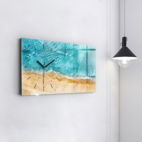 Horloge rectangulaire horizontale gens de la plage de la mer