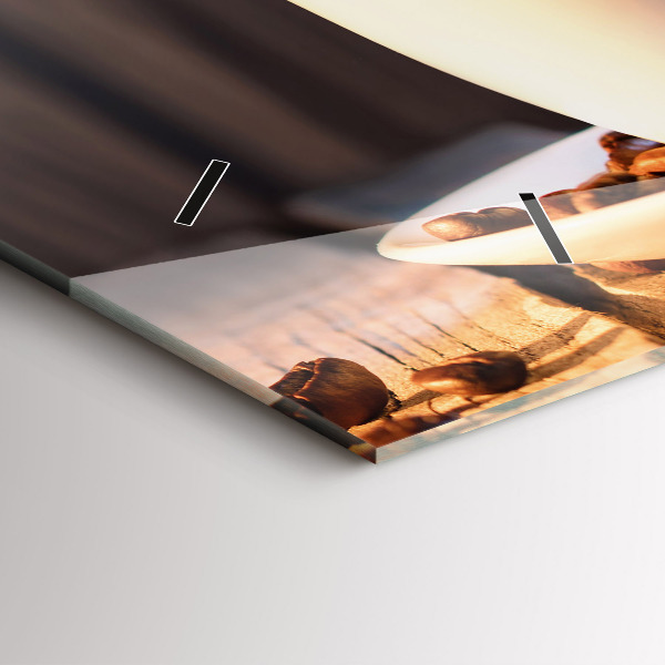 Horloge rectangulaire horizontale Une tasse de café