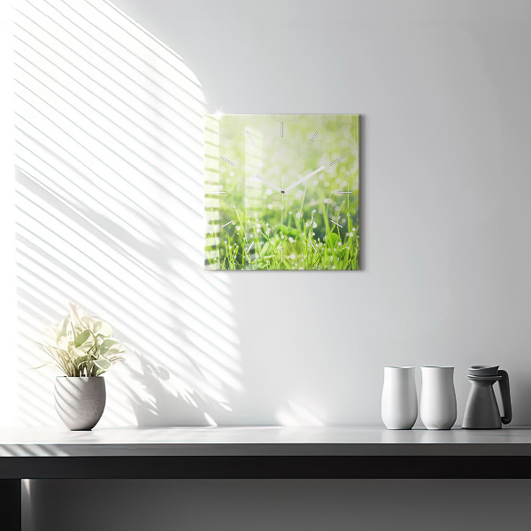 Horloge murale carrée herbe verte