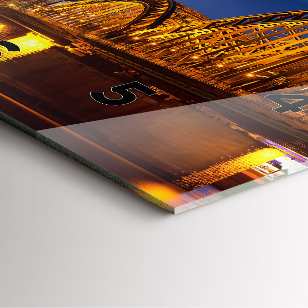 Horloge murale carrée Pont en Allemagne