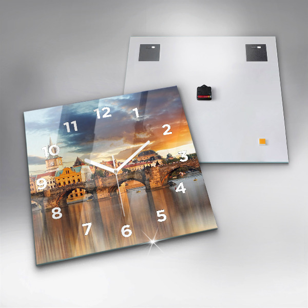Pendule carrée en verre Panorama sur la rivière