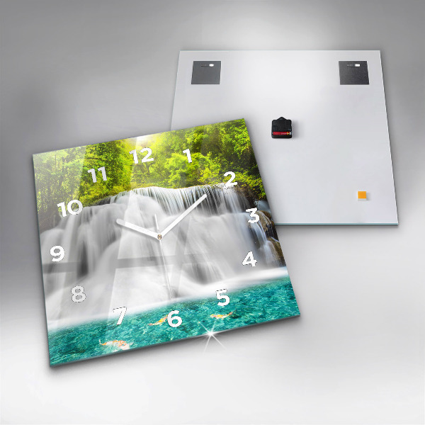Horloge murale carrée Cascade en Thaïlande