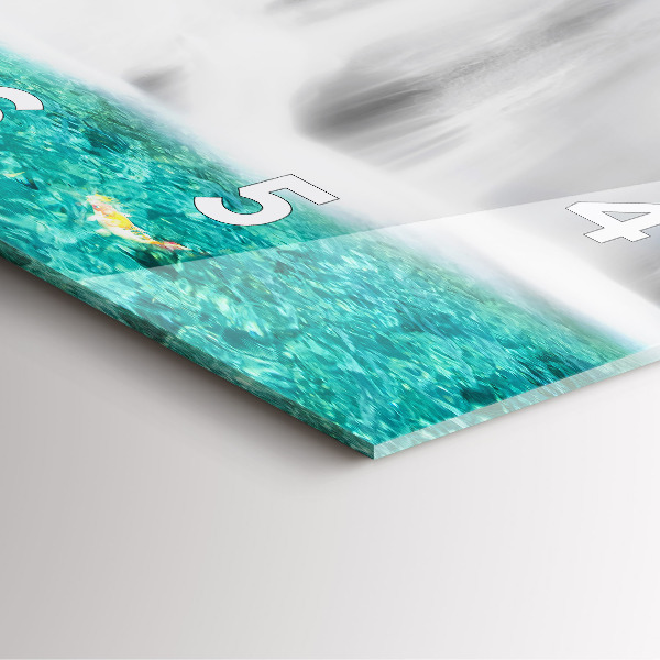 Horloge murale carrée Cascade en Thaïlande