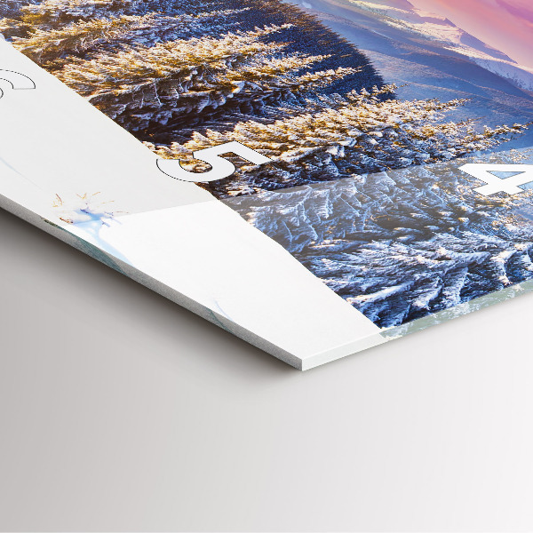 Horloge murale carrée 'Paysage de montagne d''hiver'