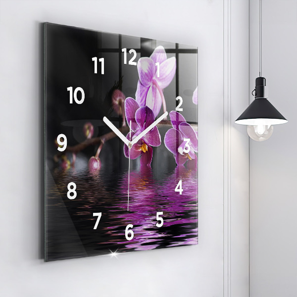 Horloge murale carrée 'Fleur d''orchidée sur l''eau'